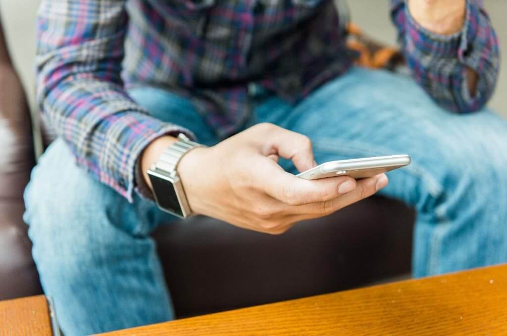 24-Hour Hotline for Alumni