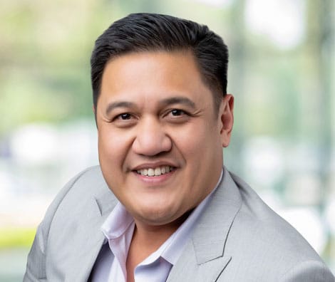 Doctor Paul Valbuena The River Source's Chief Medical Officer