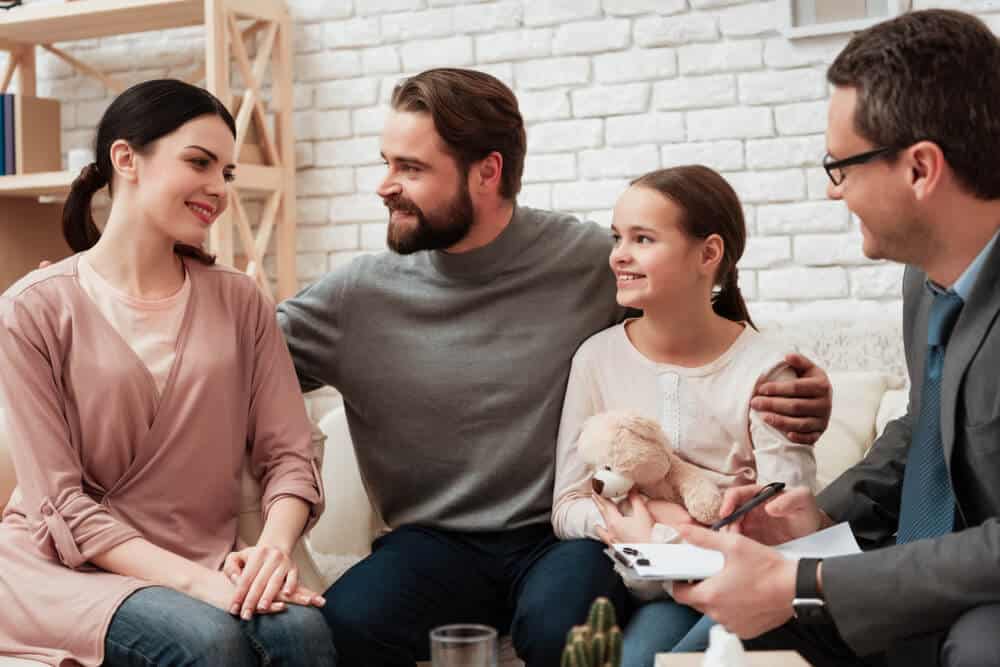 benefits of family therapy in drug rehab