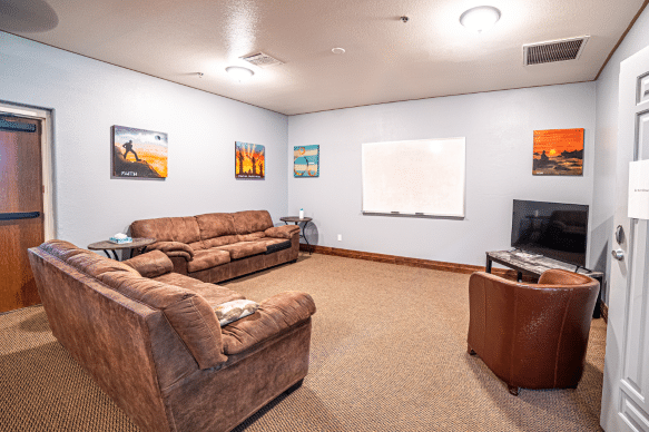 the-river-source-addiction-treatment-meeting