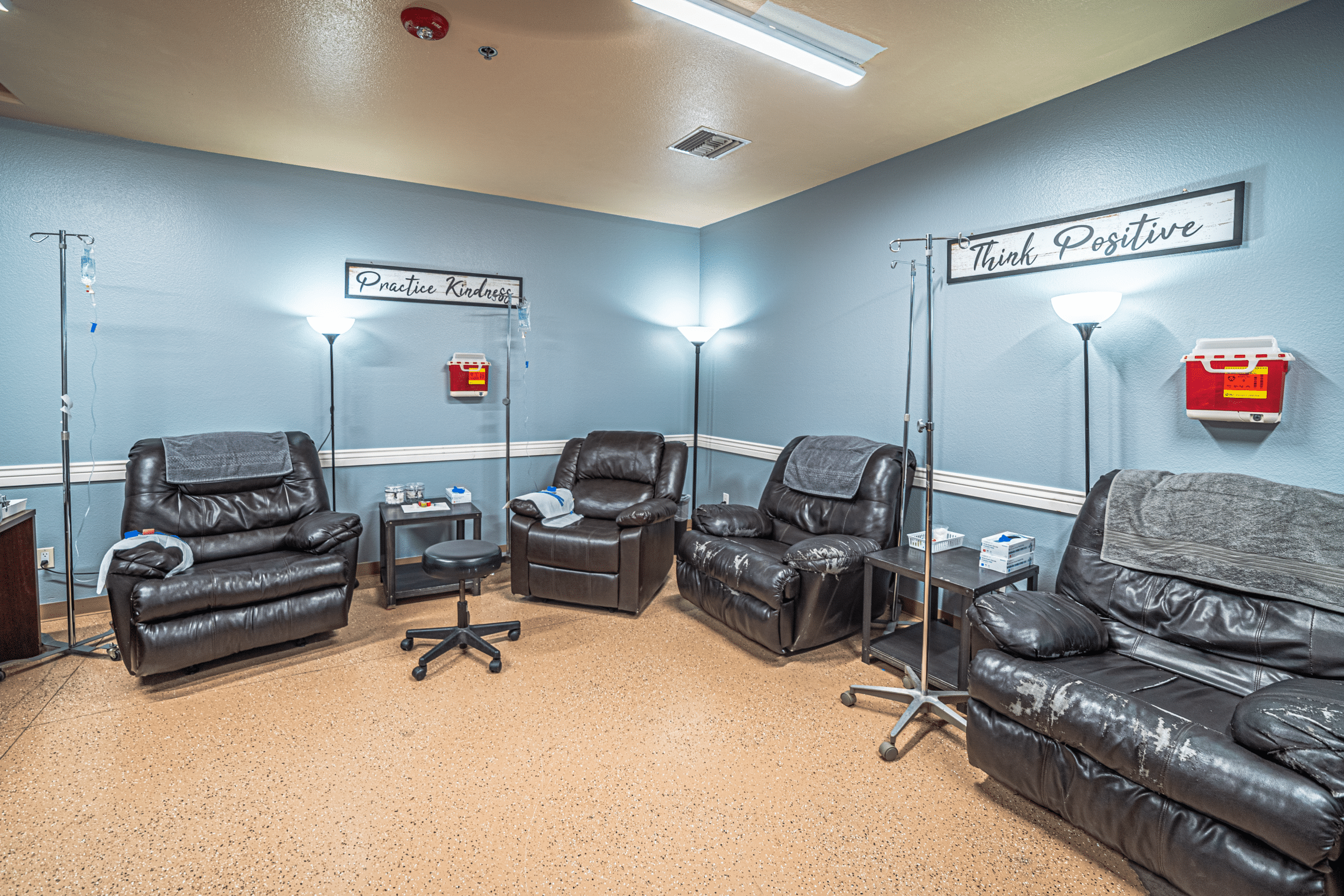 the-river-source-arizona-addiction-treatment-iv-room